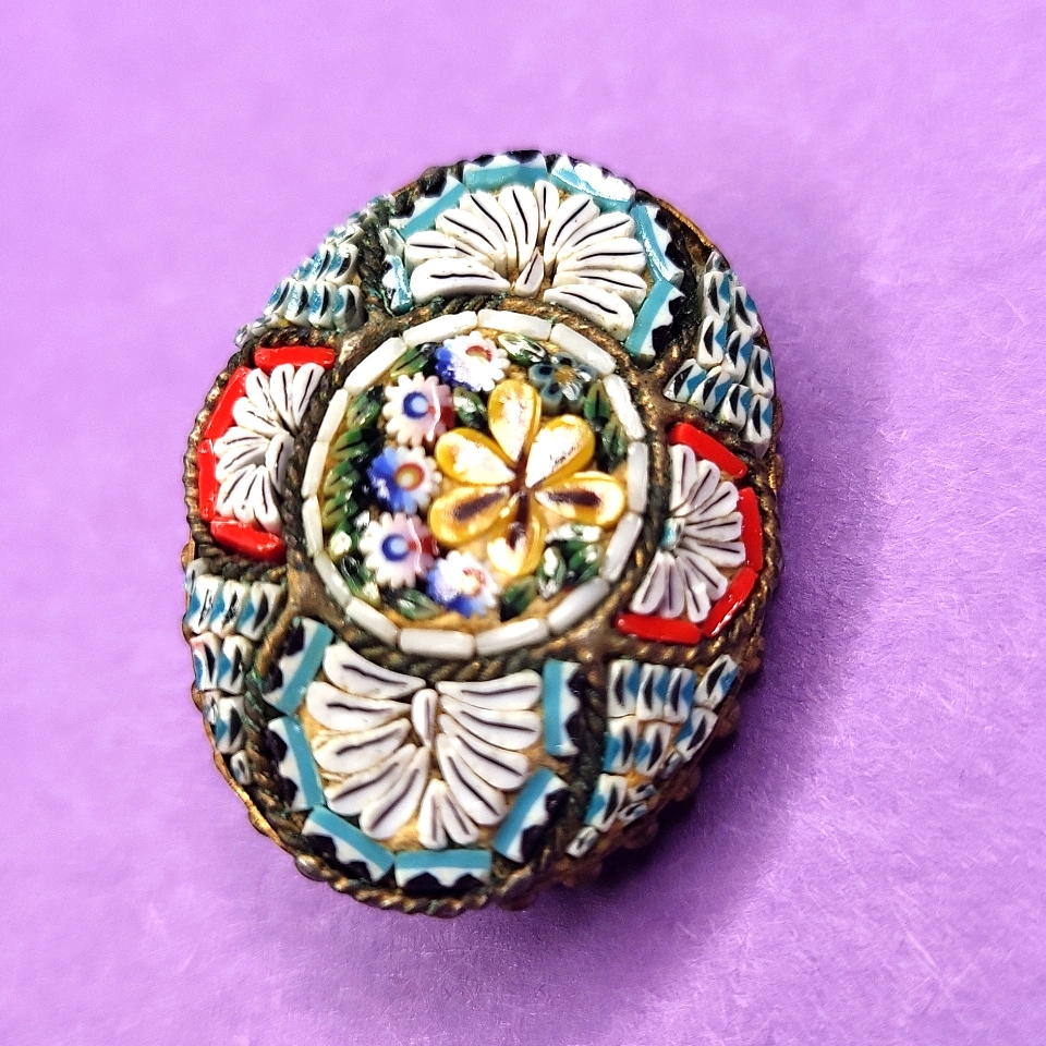 Mosaic Oval Brooch 40$